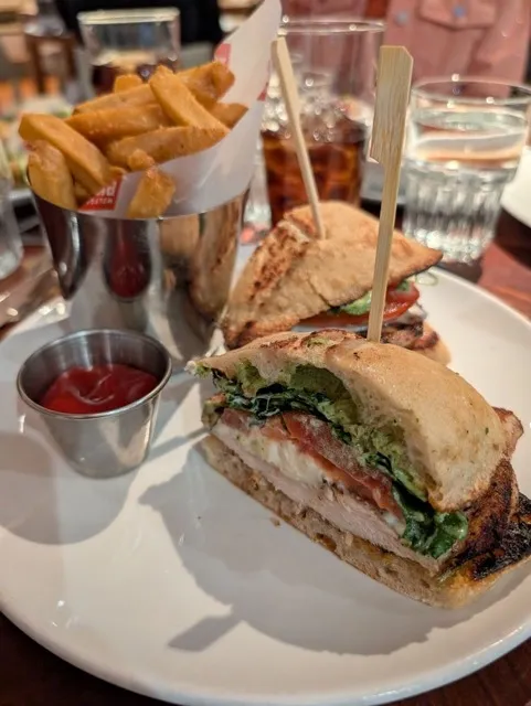 Wolfgang Puck Bar & Grill Menu