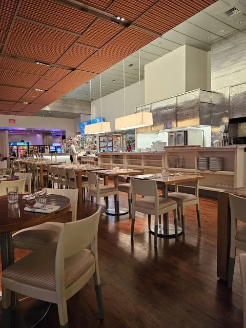 Wolfgang Puck Bar & Grill Prices